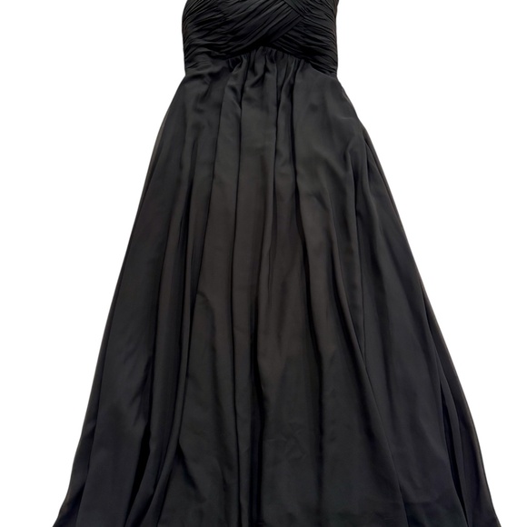 Never Worn Strapless Chiffon Prom/Evening Gown Size 10 - Picture 4 of 10